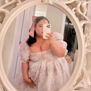 Meet your Posher, Elle